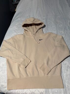 Nike sportswear club fleece Women oversized Beige Pullover Hoodie size S